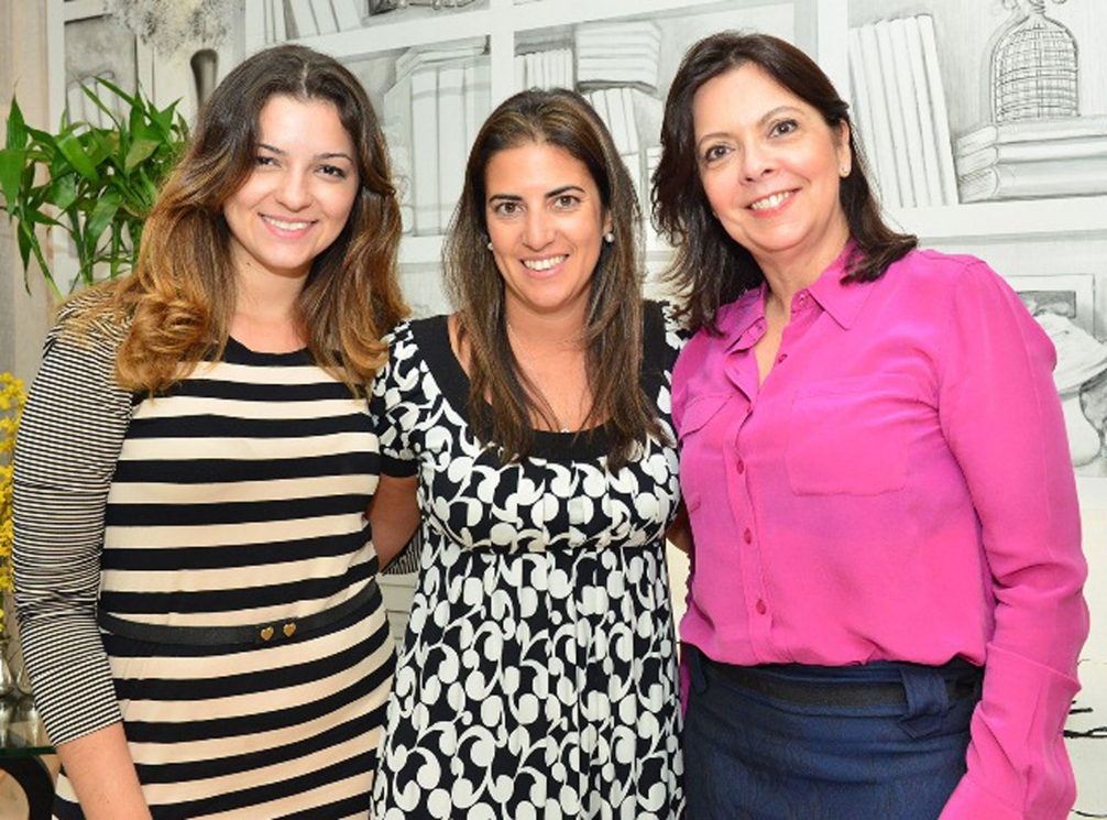 Ana Lúcia JucáJANTAR ESPAÇO MOSTRA ARTEFACTO – 14/05/2013