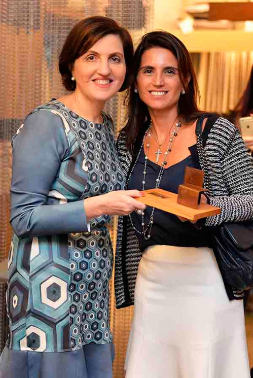 Ana Lúcia Jucá(Português do Brasil) Prêmio Visionaire – 07/07/2016