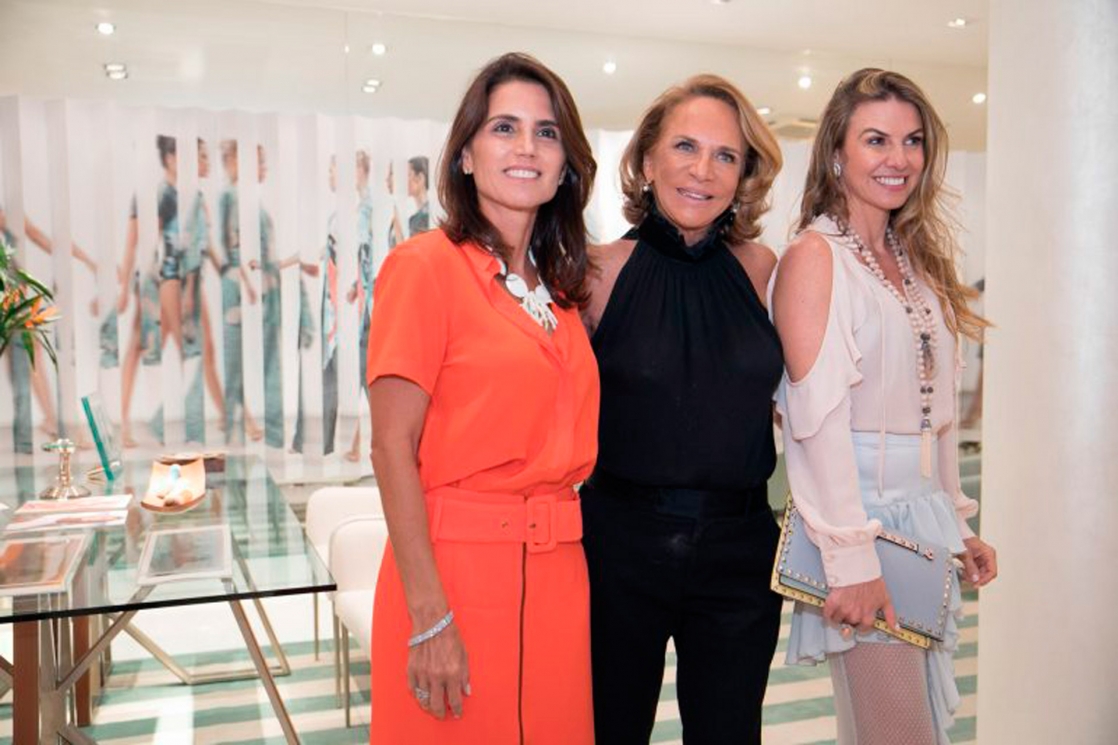 Ana Lúcia Jucá(Português do Brasil) ARTEFACTO 2017 – ALESSANDRO MONTEIRO